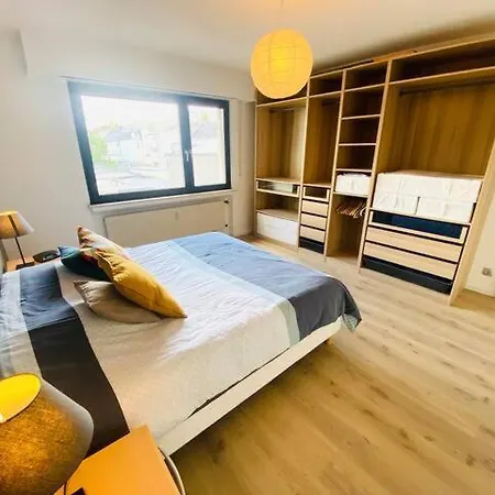 New Large 1 Bedroom Flat In Center With Parking - 64 *