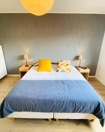 New Large 1 Bedroom Flat In Center With Parking - 64 * Luxembourg
